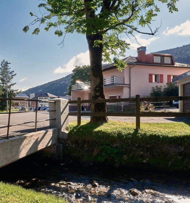 Appartement Chaleureux Et Confortable Avec Sauna.. Le Chenit Extérieur photo